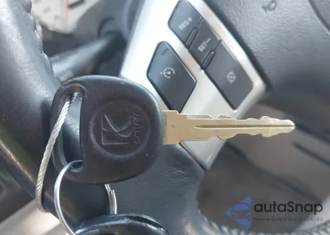 2006 Saturn Vue V6 from USA, damaged, VIN 5GZCZ53416S874027